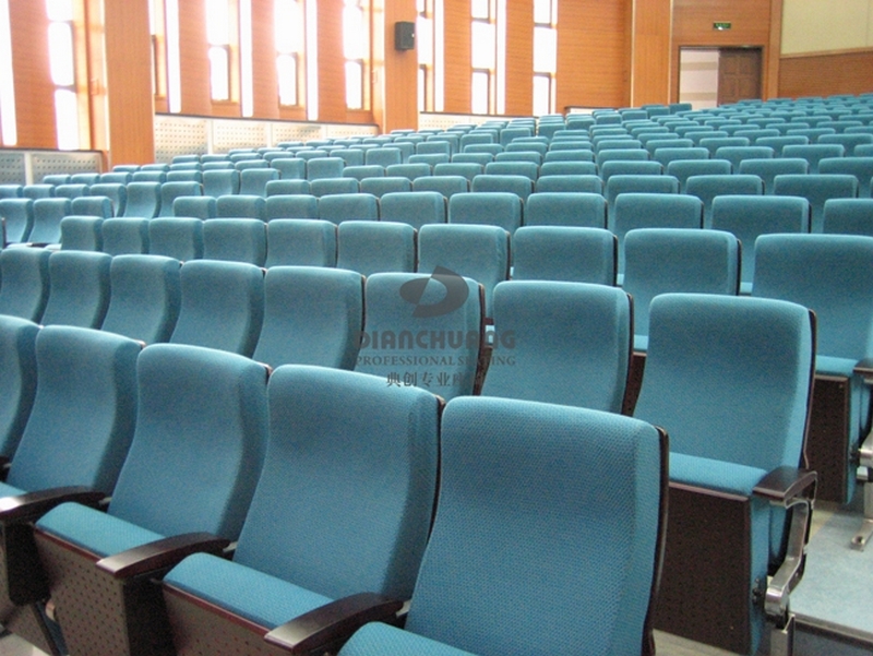 典創(chuàng)專業(yè)座椅 典創(chuàng)專業(yè)座椅